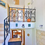 Villa Yarimada Deniz Manzarali Cindy *