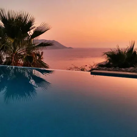 Yarimada Deniz Manzarali Cindy Вилла