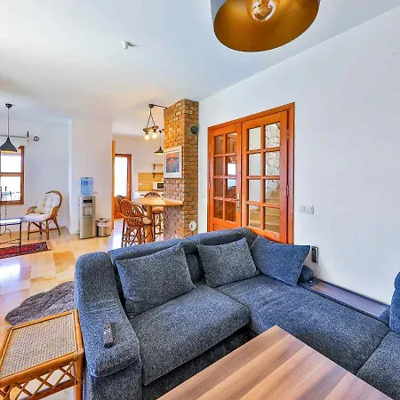 Yarimada Deniz Manzarali Cindy * קס