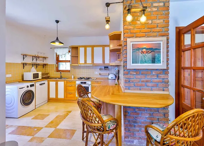 Yarimada Deniz Manzarali Cindy * Kas