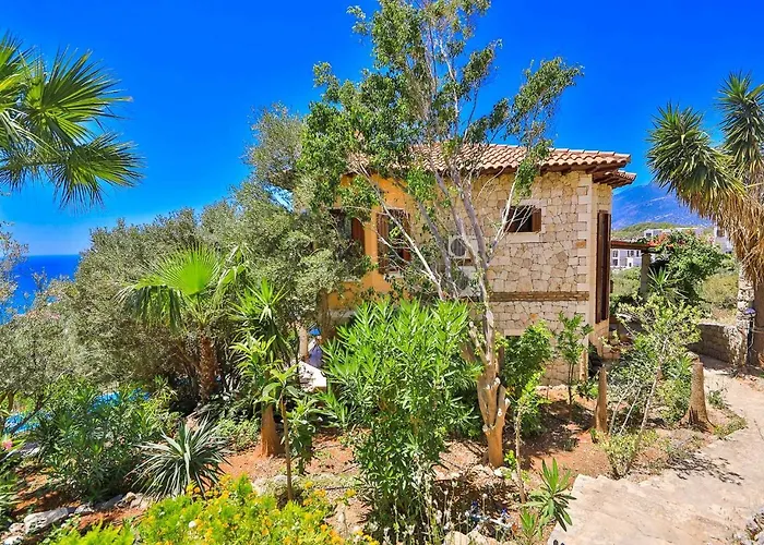 Yarimada Deniz Manzarali Cindy * Kas